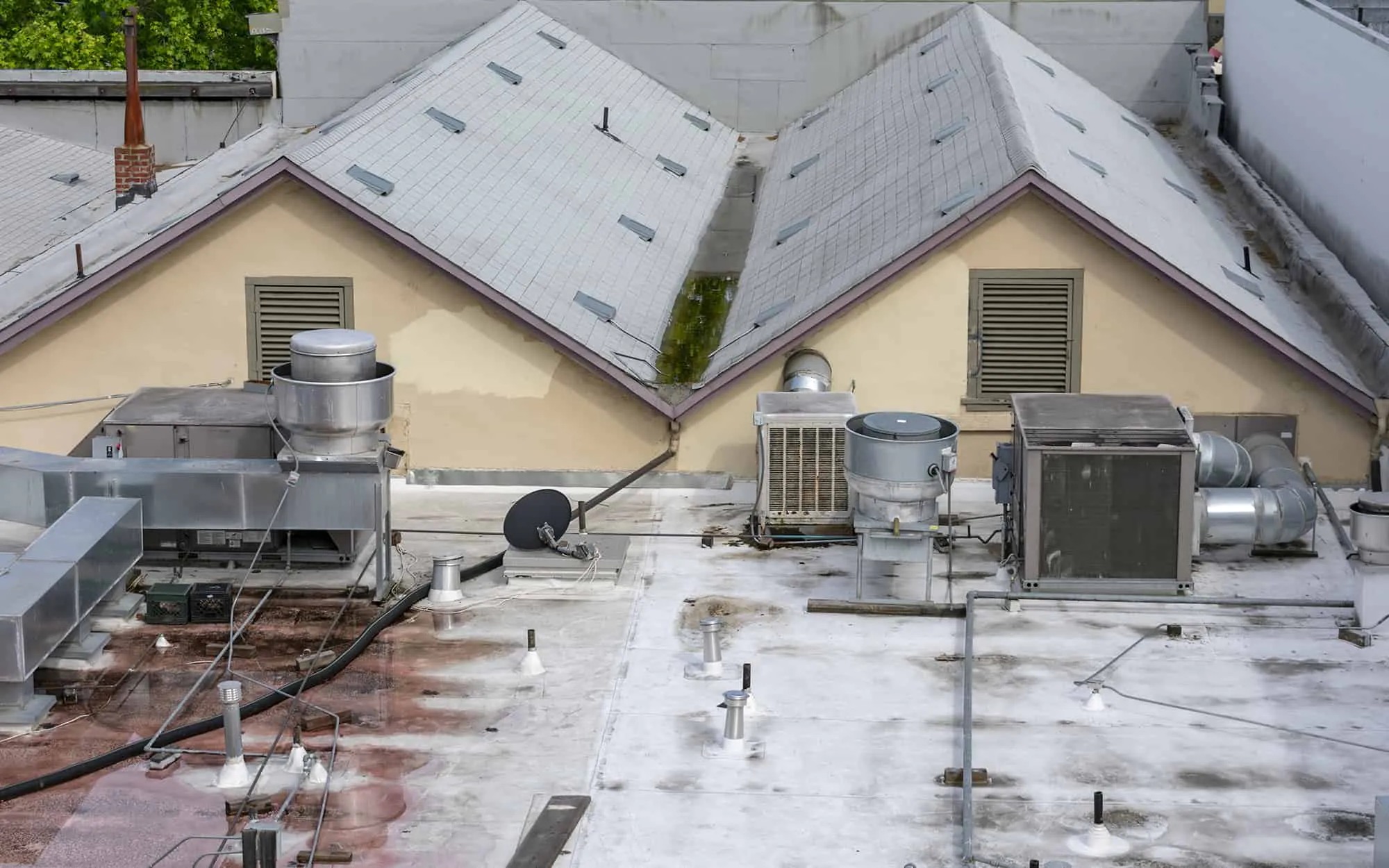 Water-Damage-on-Commercial-Roof