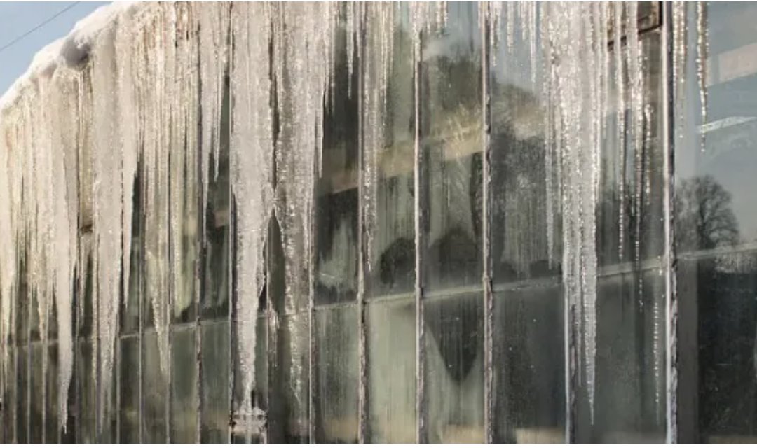 Winterize Your Roof: Simple Strategies for Lasting Protection